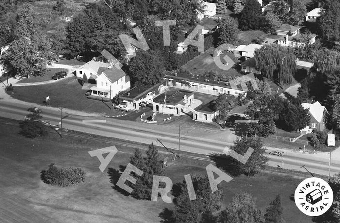 Sandstone Motel - 1981 Aerial Photo (newer photo)